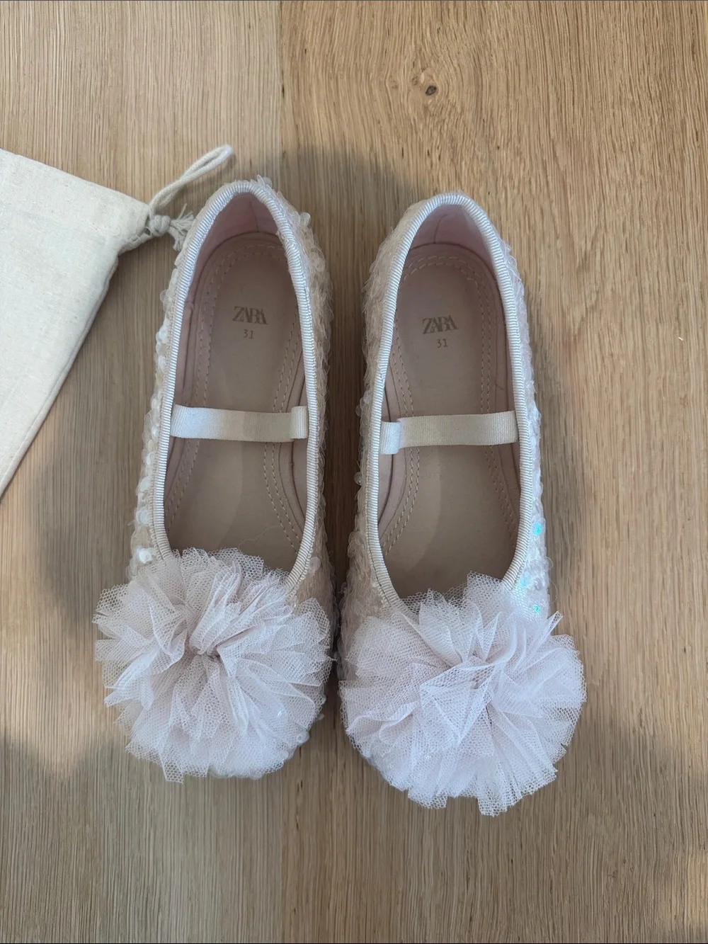 ZARA little Girls Blush Pink Sequin Tulle Pom Ballet Flats